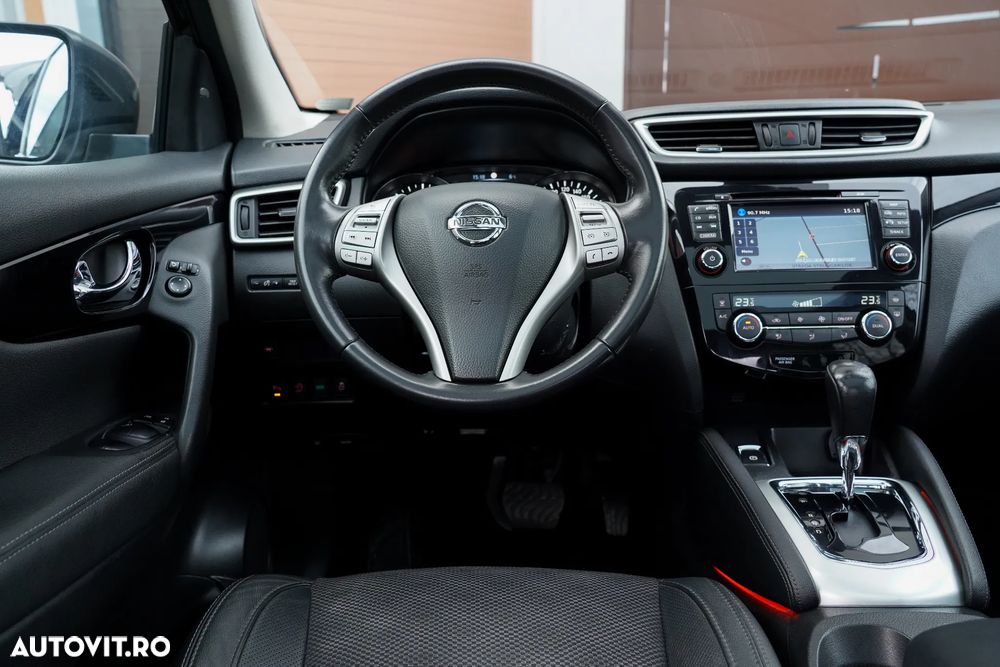 Nissan Qashqai 1.6 DCI Xtronic TEKNA - 14