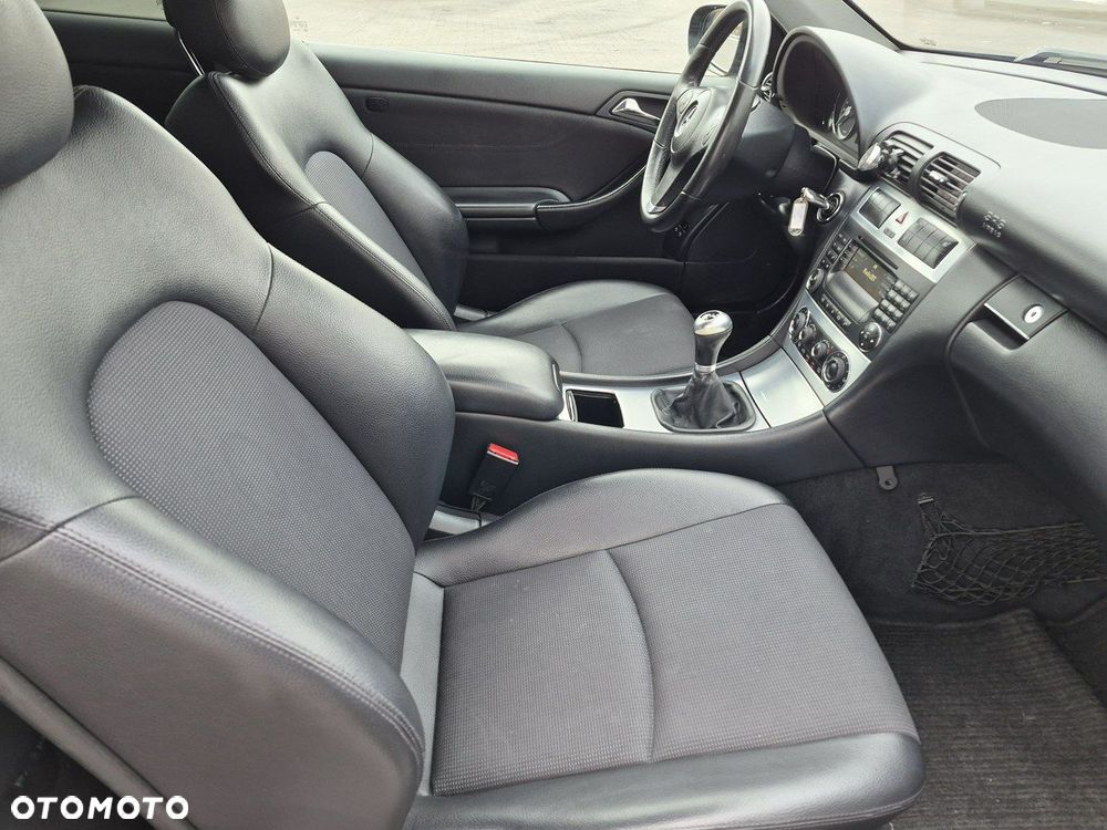 Mercedes-Benz CLC - 23