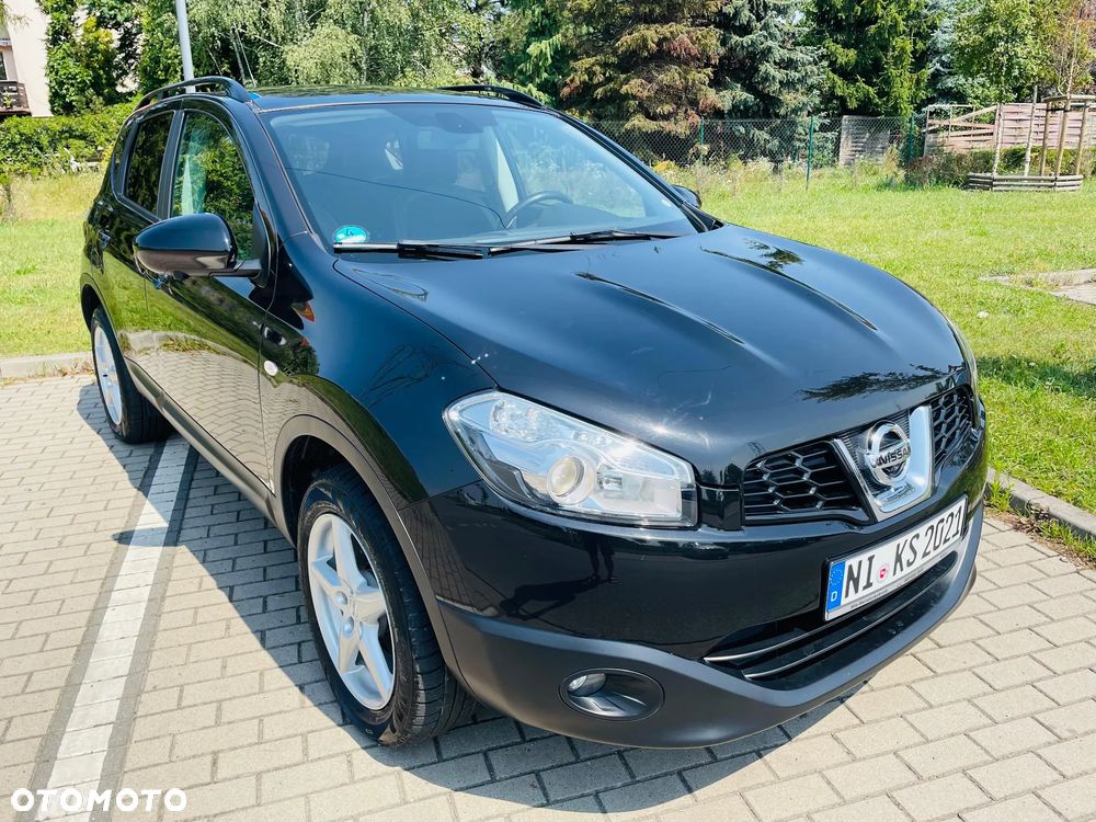 Nissan Qashqai - 1