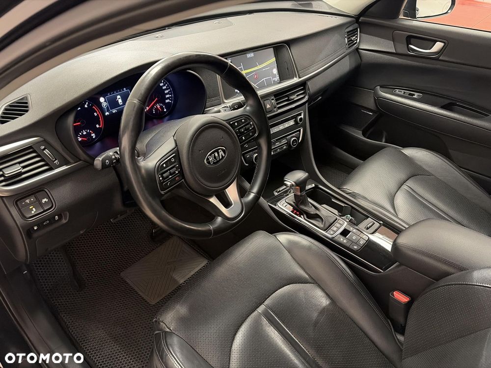 Kia Optima 1.7 CRDI XL DCT - 10