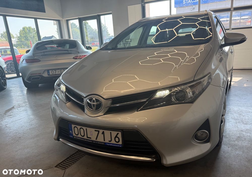 Toyota Auris - 6
