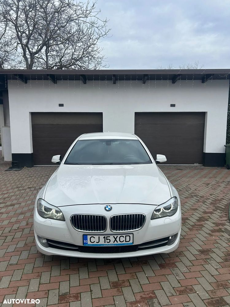 BMW Seria 5 525d xDrive Sport-Aut. - 2