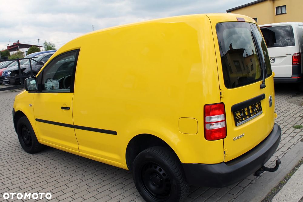 Volkswagen CADDY BEZWYPADKOWY 4x4 - 5