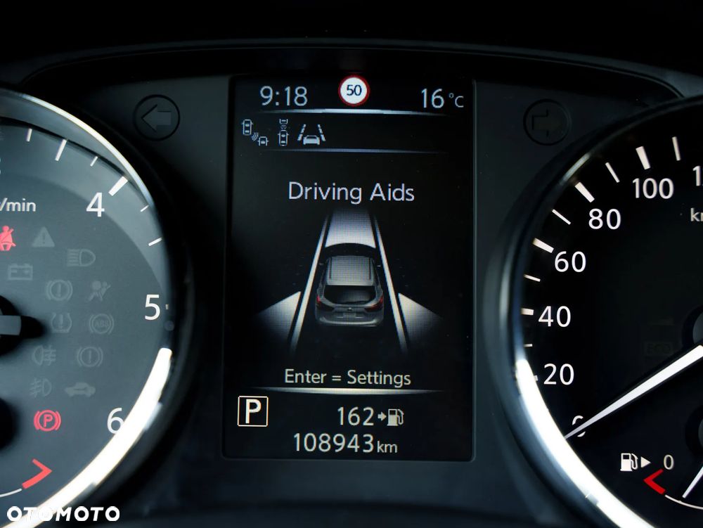 Nissan Qashqai 1.6 dCi Xtronic TEKNA+ - 23