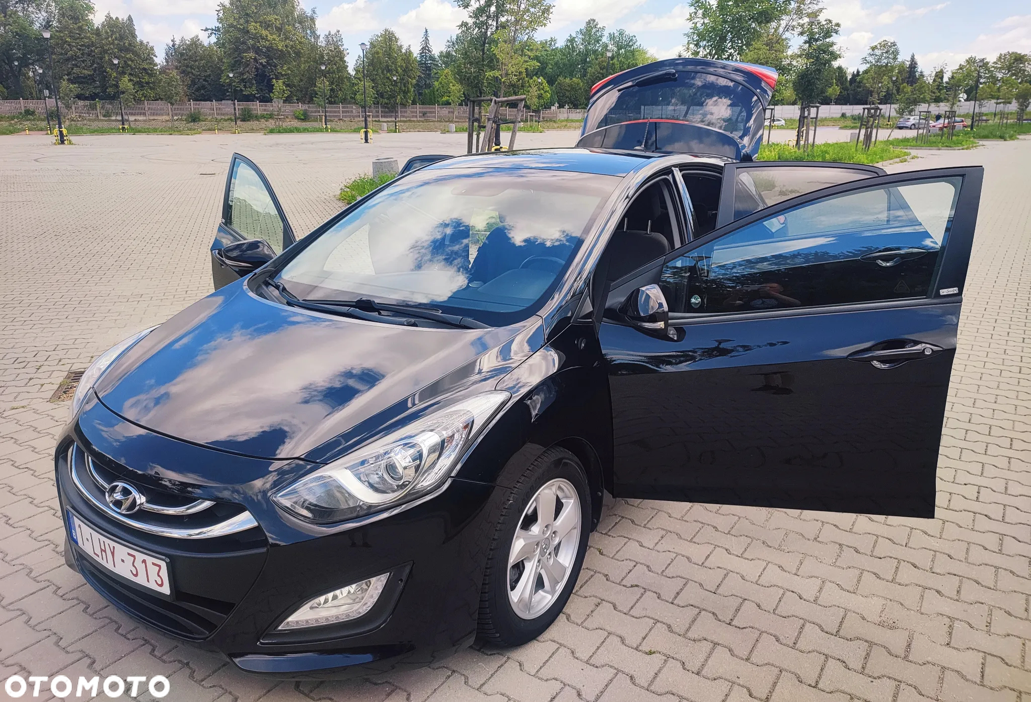 Hyundai i30 1.6 CRDi BlueDrive Go - 14