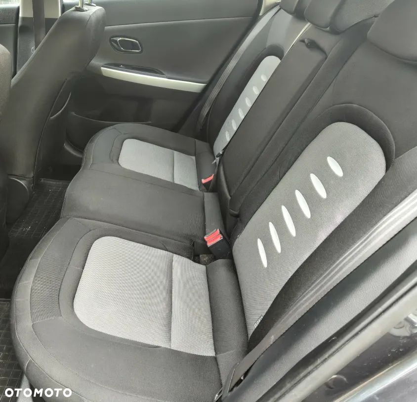 Kia Ceed 1.6 GDI M - 10