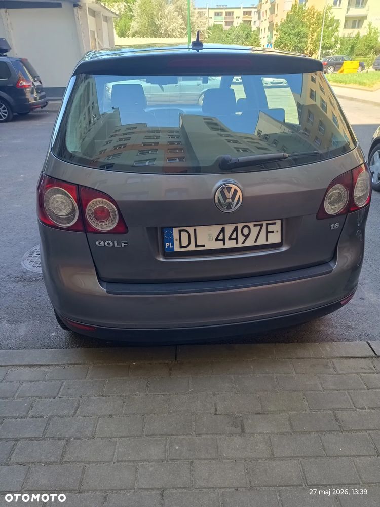 Volkswagen Golf - 4