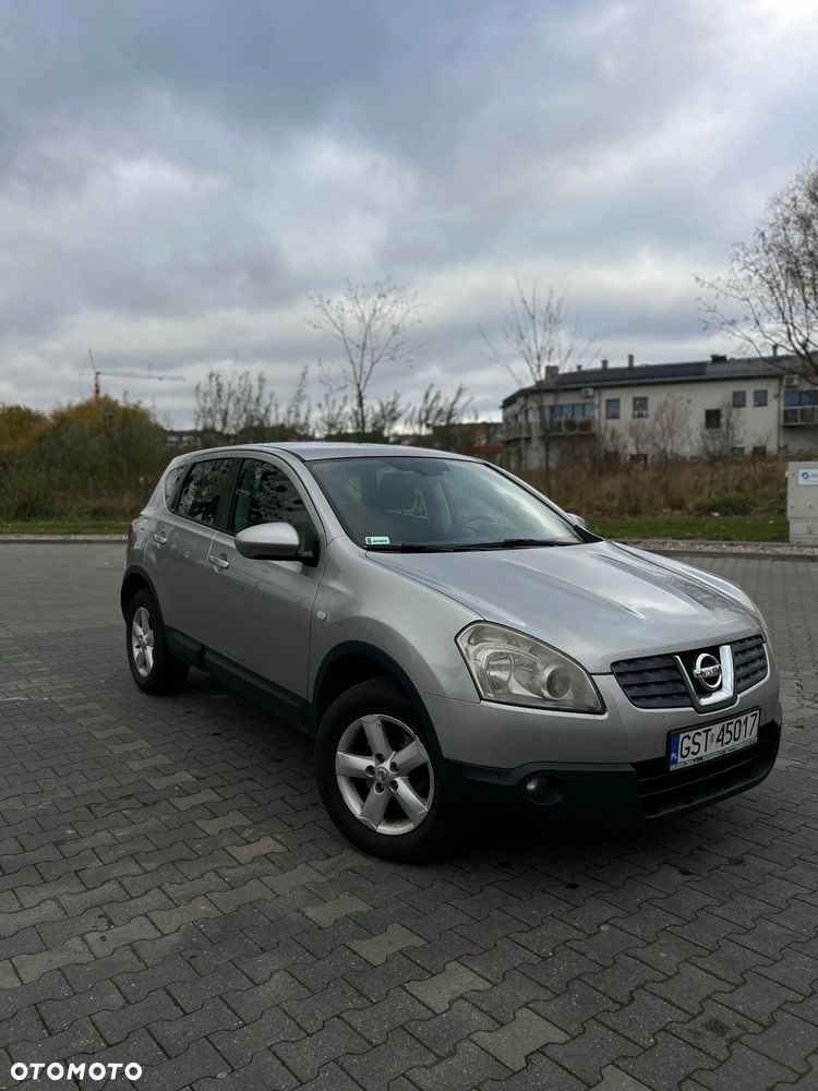 Nissan Qashqai - 1