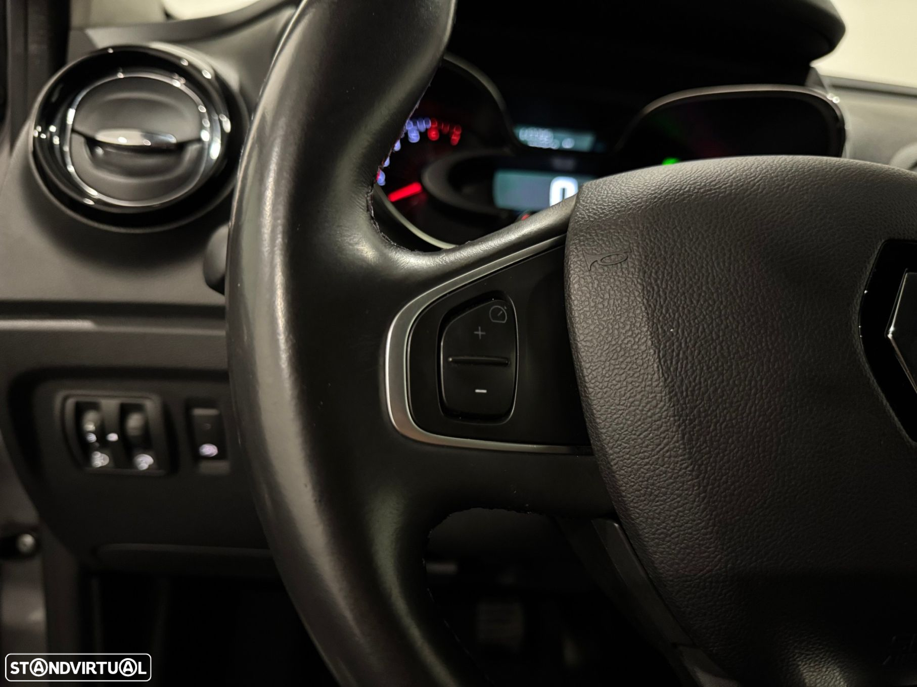 Renault Captur 0.9 TCE Exclusive - 42