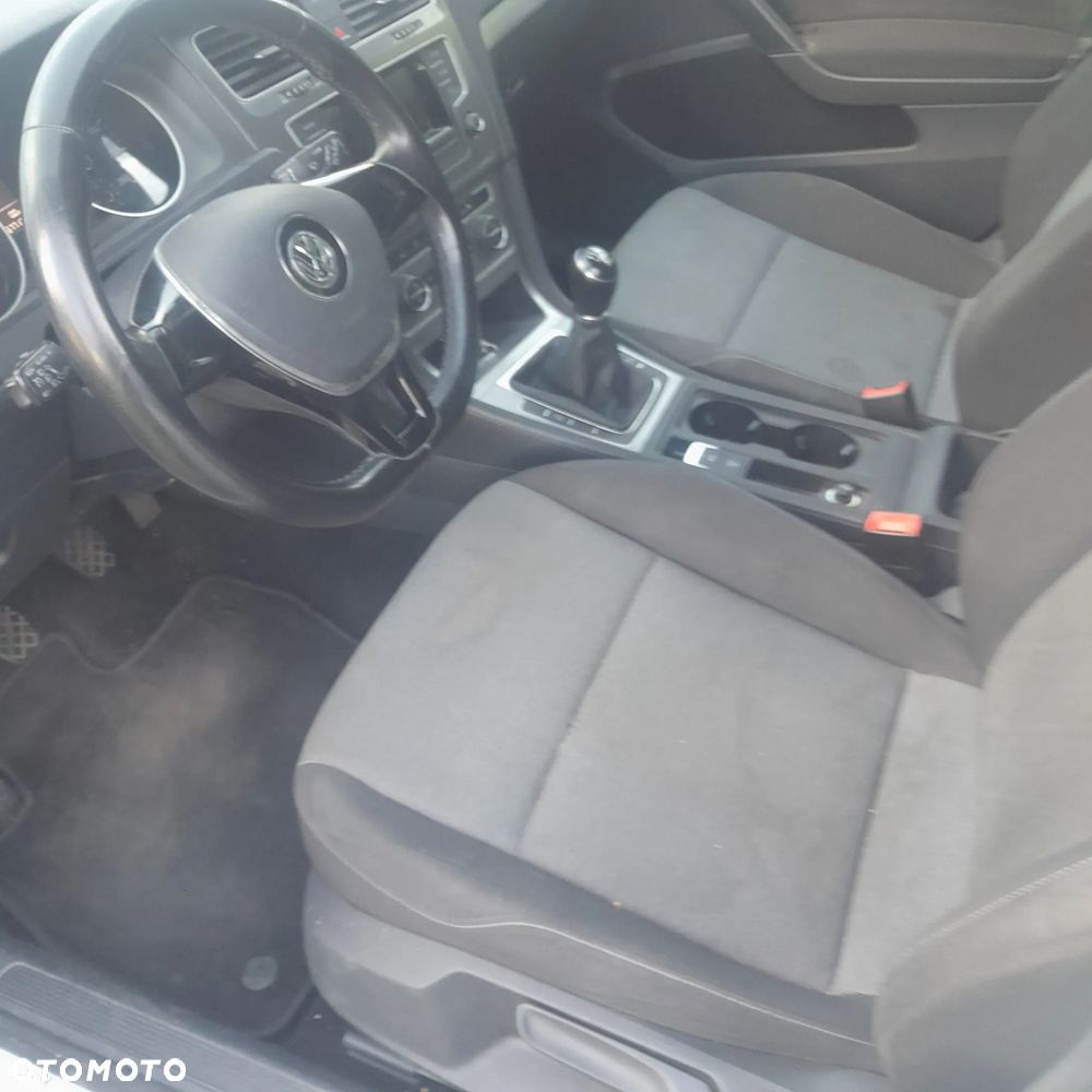 Volkswagen Golf 1.6 TDI BlueMotion Trendline - 6