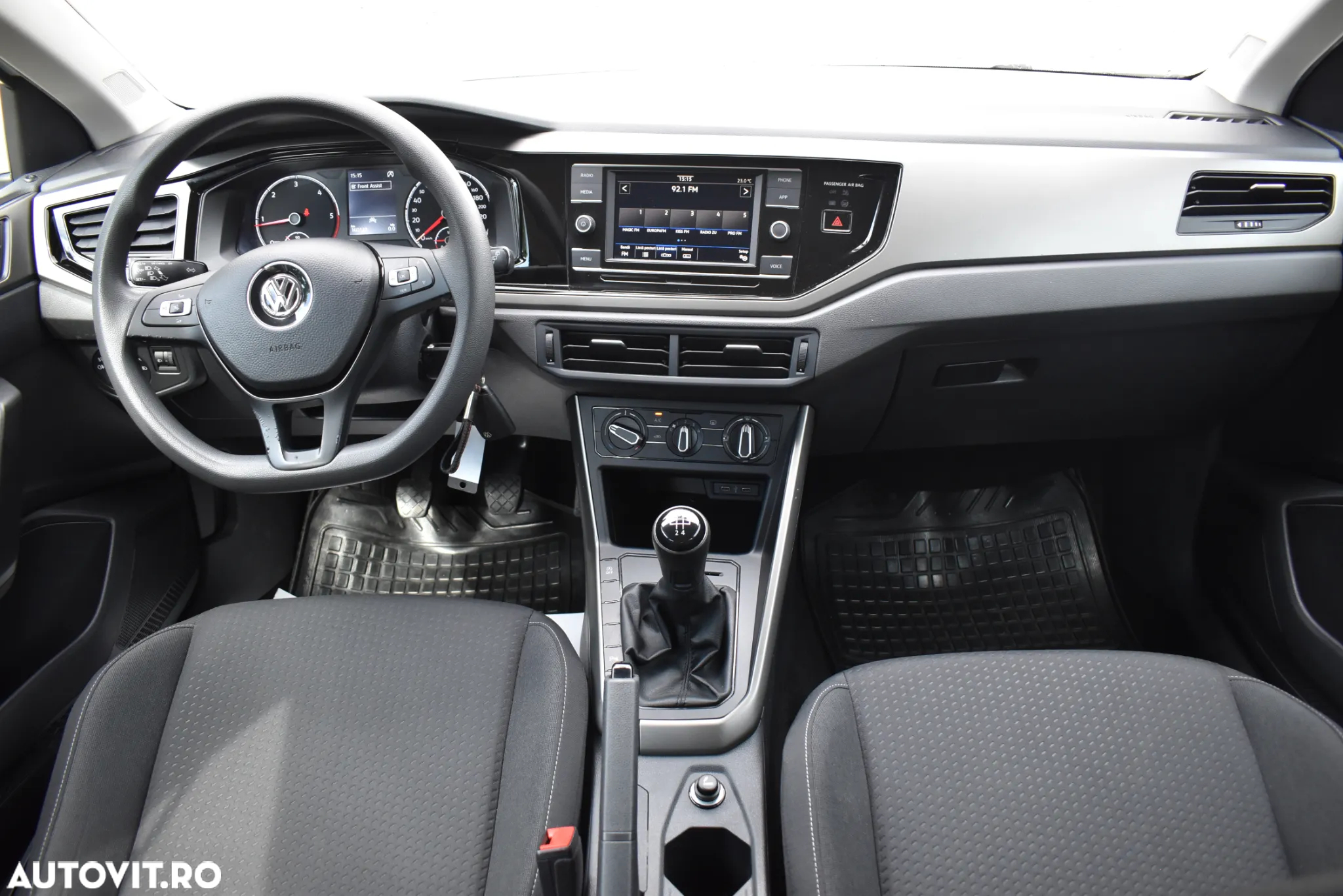 Volkswagen Polo 1.6 TDI Comfortline - 7
