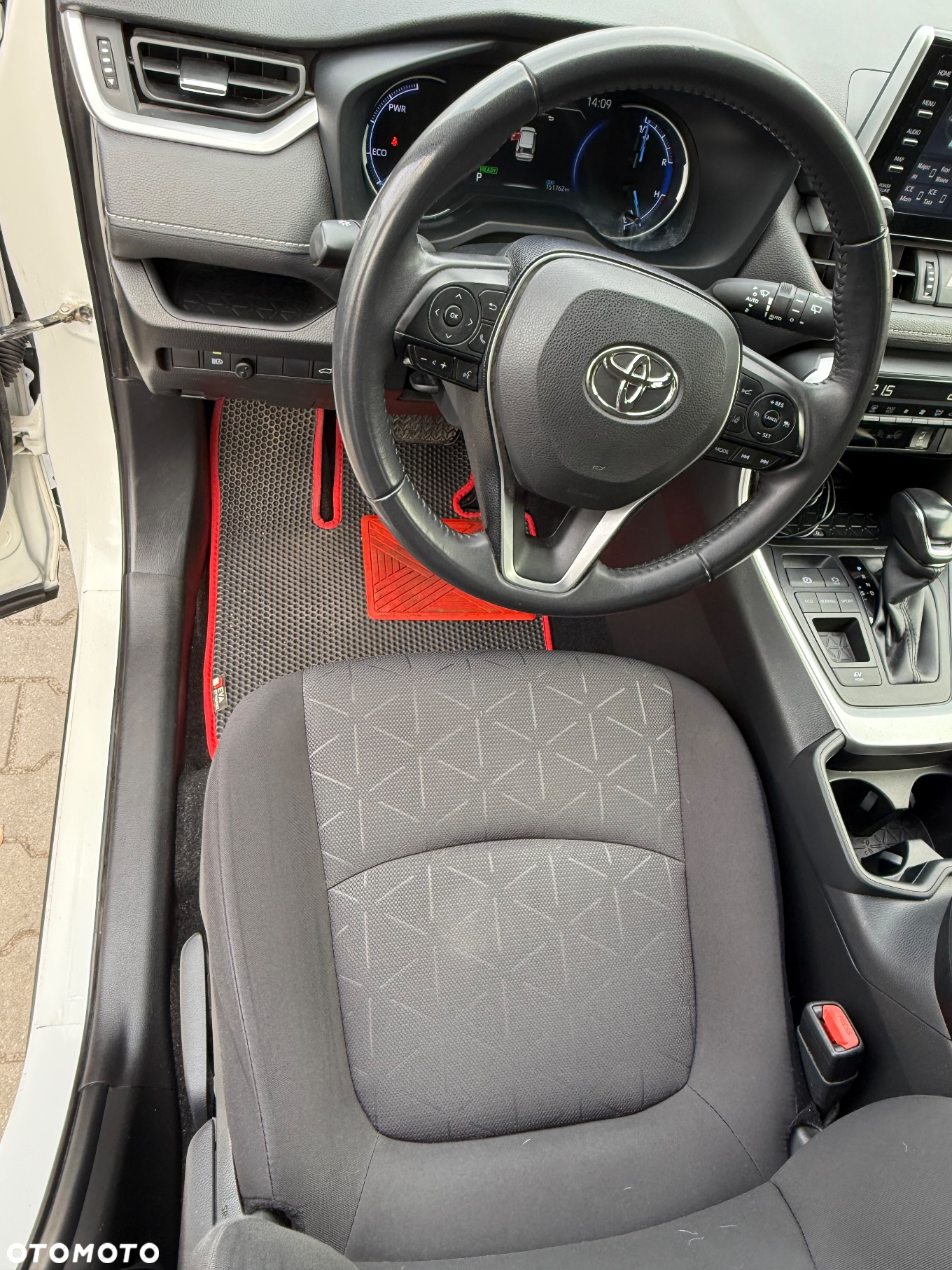 Toyota RAV4 2.5 Hybrid Comfort 4x2 - 12