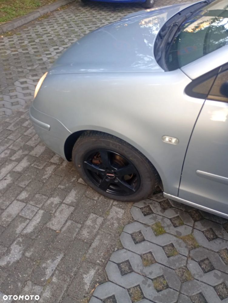 Volkswagen Polo 1.2 12V Comfortline - 9
