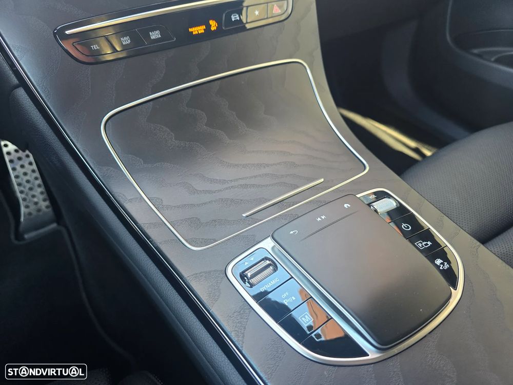 Mercedes-Benz GLC 300 de 4Matic 9G-TRONIC AMG Line Plus - 50