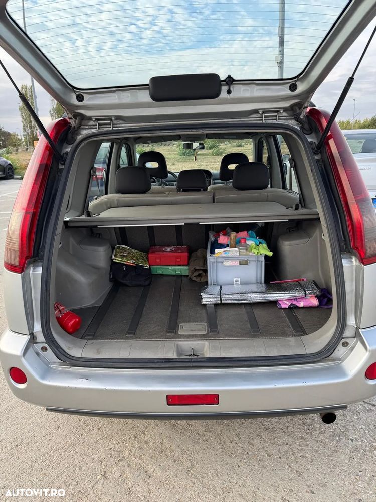Nissan X-Trail 2.2 dCi Comfort - 11