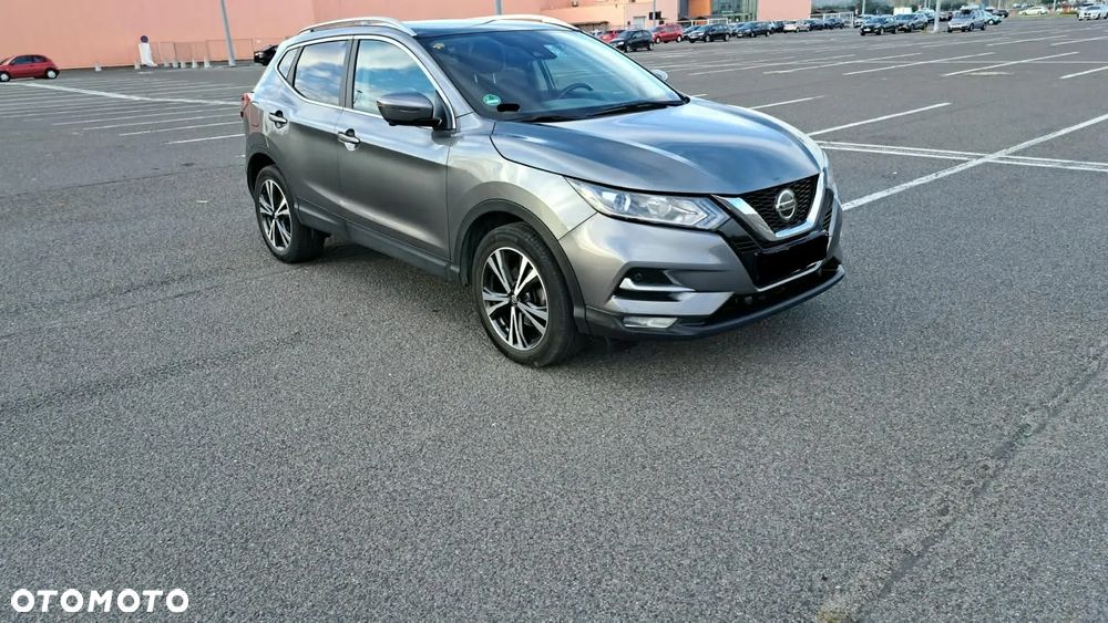 Nissan Qashqai - 1