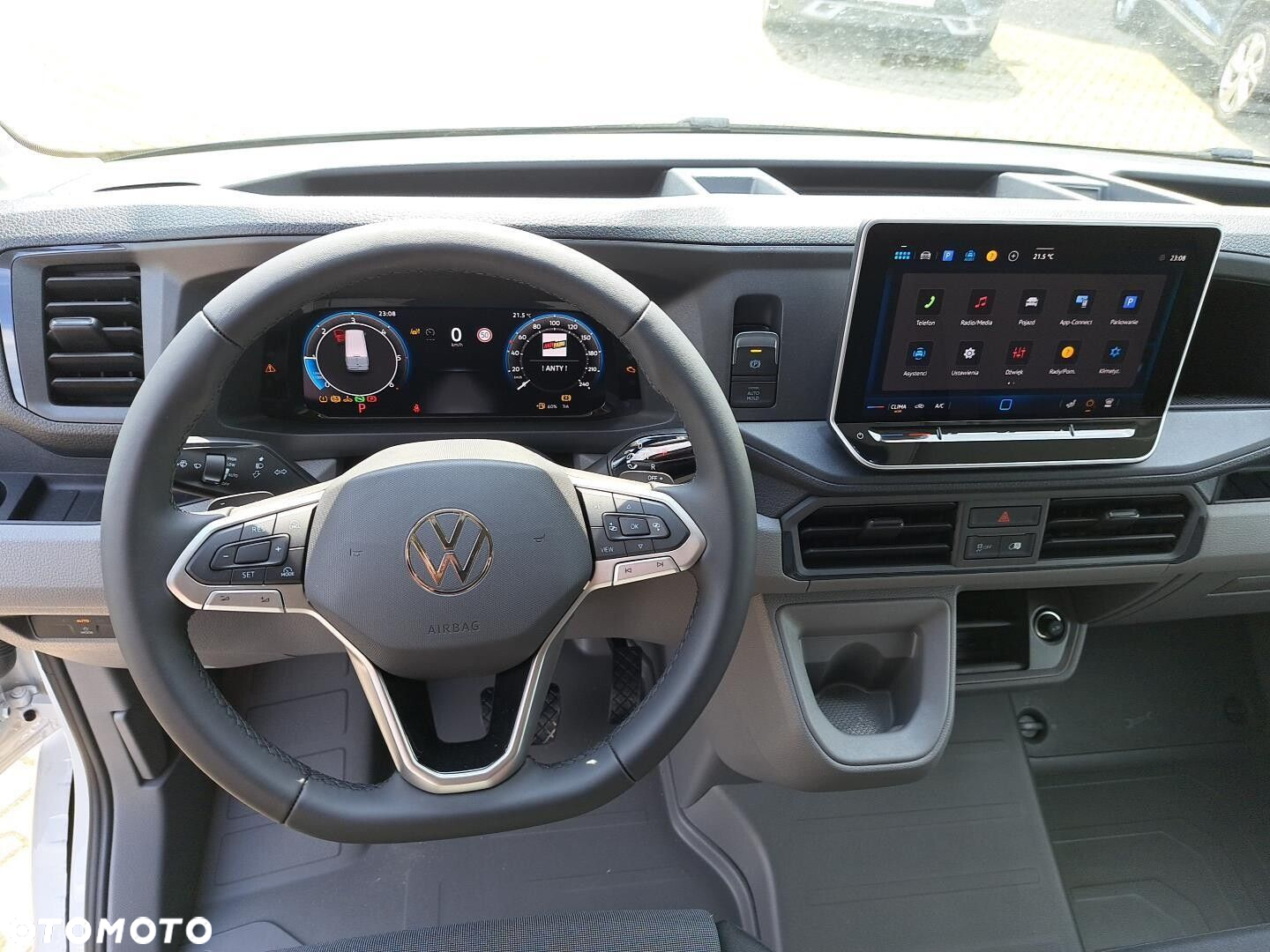 Volkswagen Crafter 35 Furgon z wysokim dachem silnik: 2,0 l EU6 SCR 177 KM, przedni 8-bieg.automatyczna, r.o : 4490 mm - 13