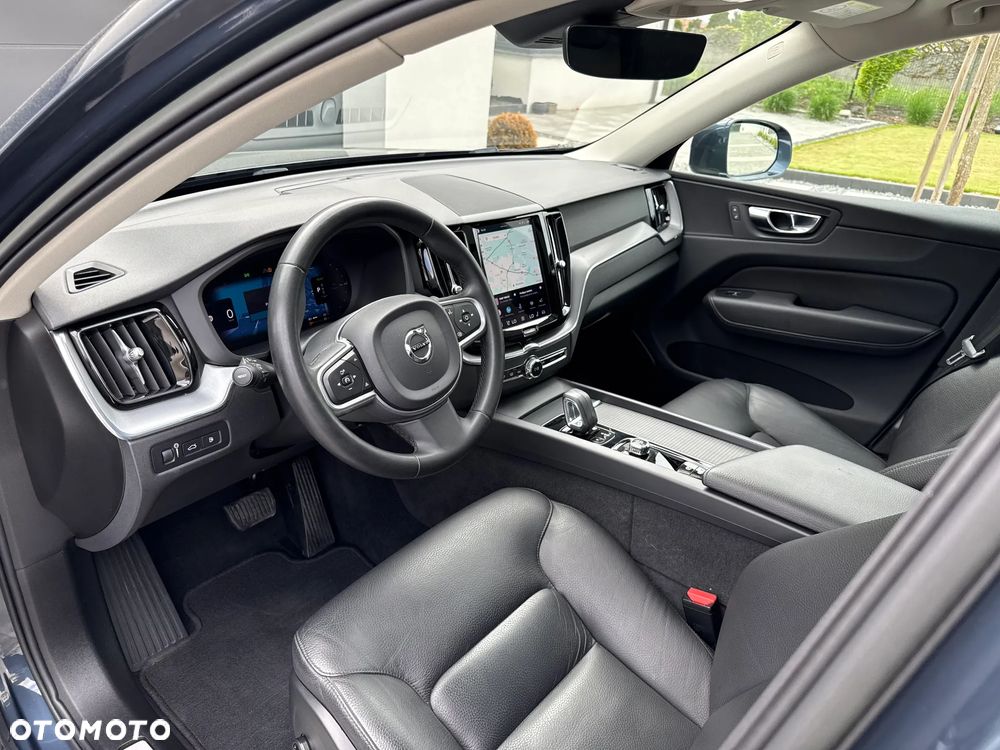 Volvo XC 60 T6 Plug-In Hybrid AWD Inscription - 15