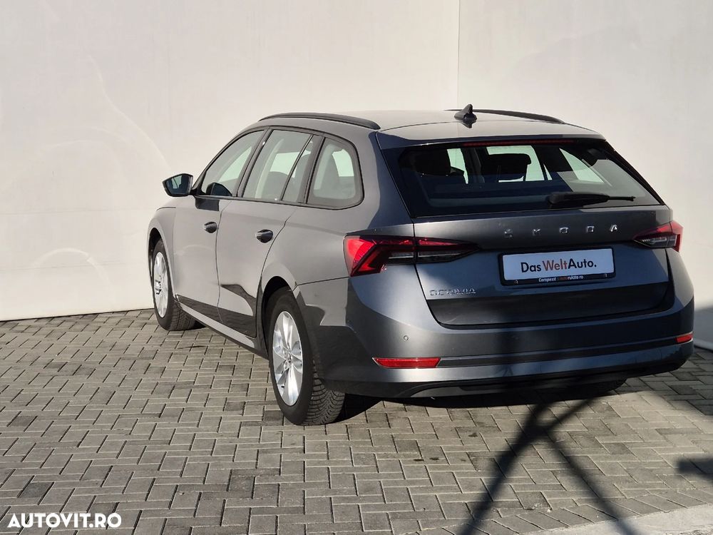 Skoda Octavia Combi 2.0 TDI DSG Ambition - 3