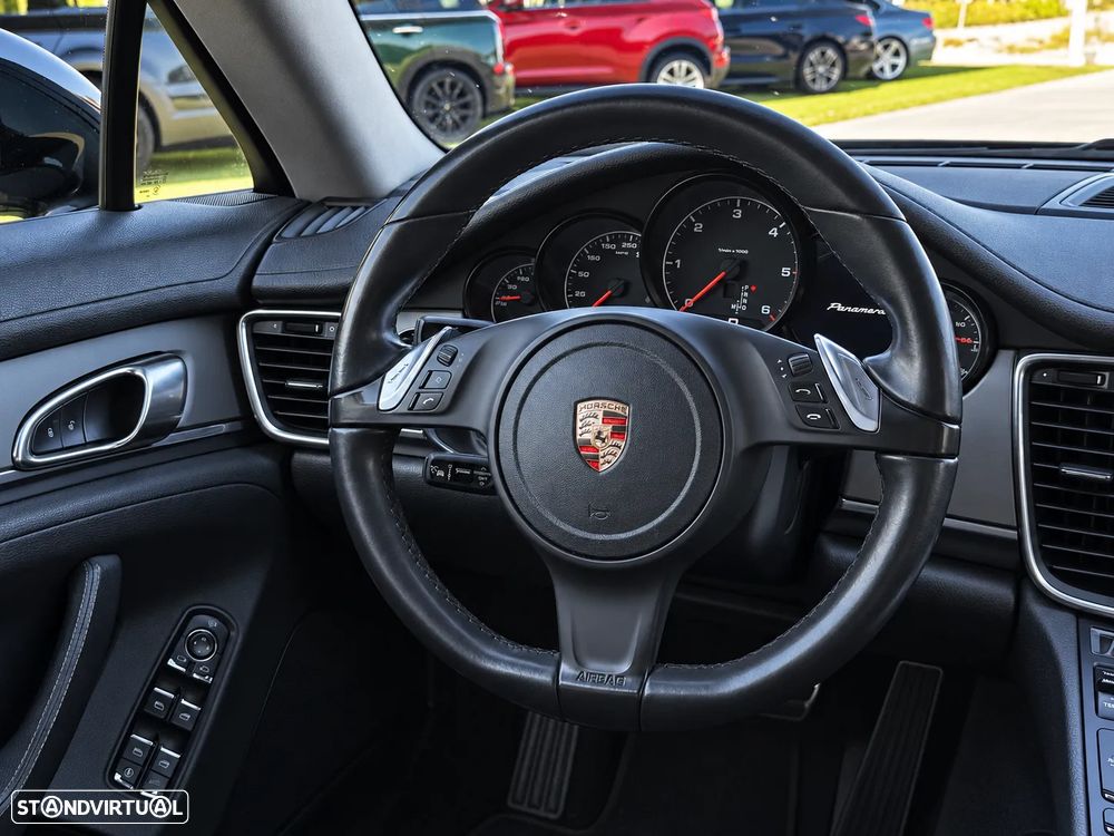 Porsche Panamera 3.0 V6 - 14