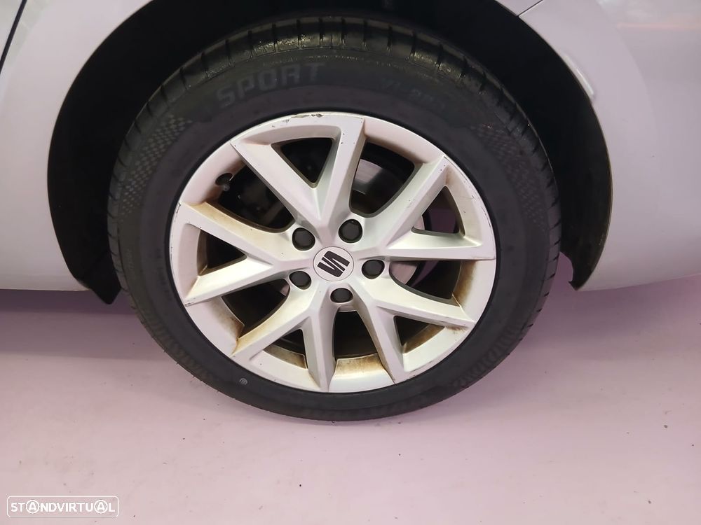 SEAT Leon ST 2.0 TDI Style - 16