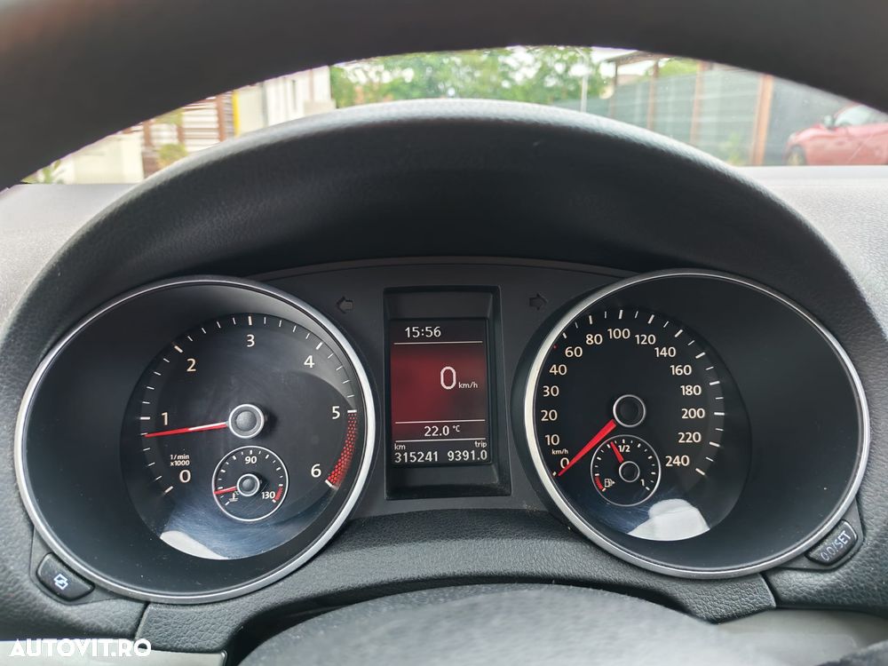 Volkswagen Golf 1.6 TDI DPF Trendline - 4