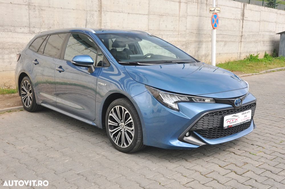 Toyota Corolla 1.8 HSD Business - 3