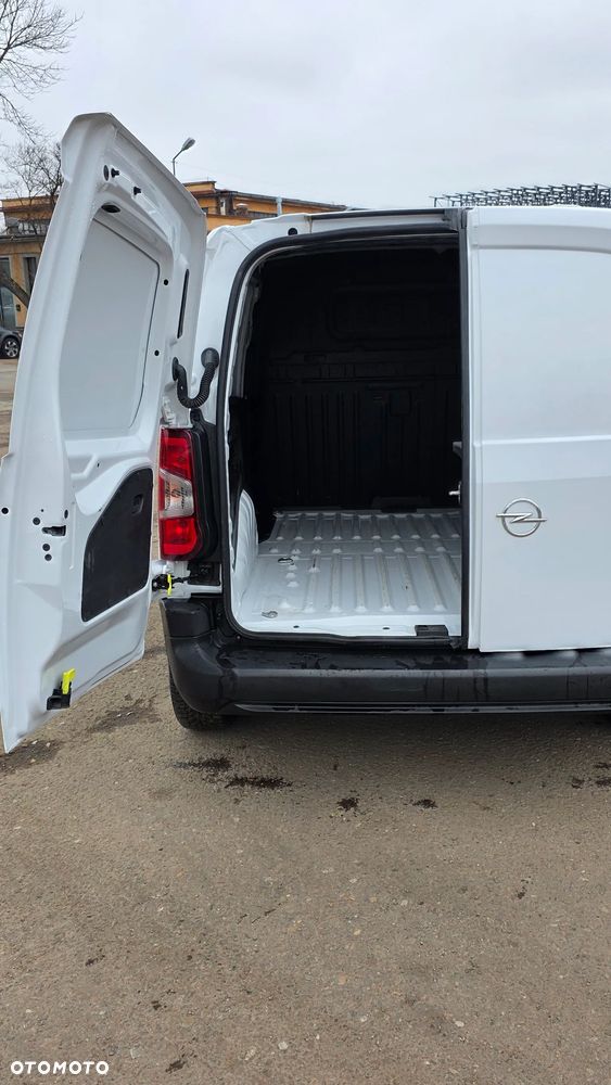 Opel Combo - 21