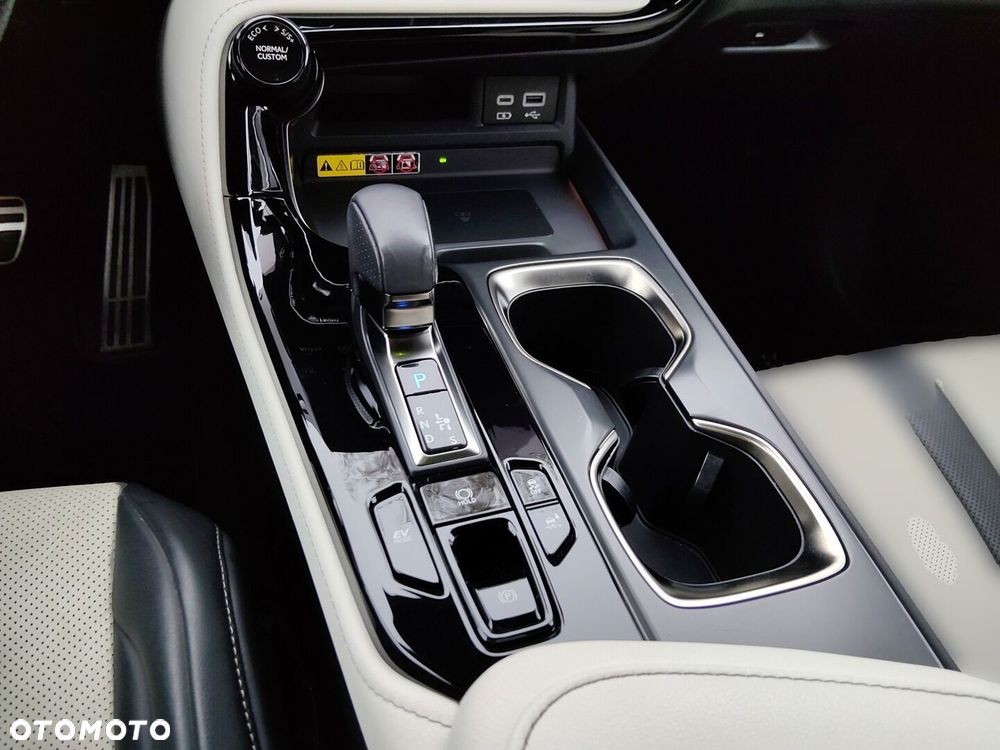 Lexus NX 350h F Sport AWD - 22