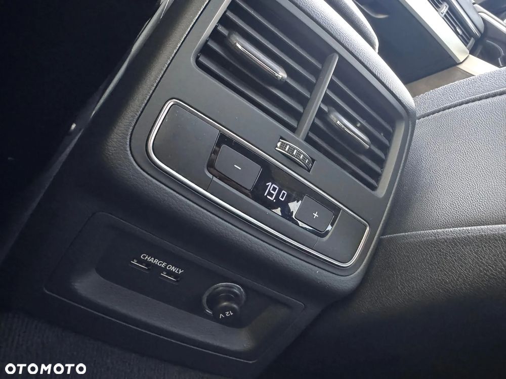 Audi A5 Sportback 35 TDI S tronic S line - 36