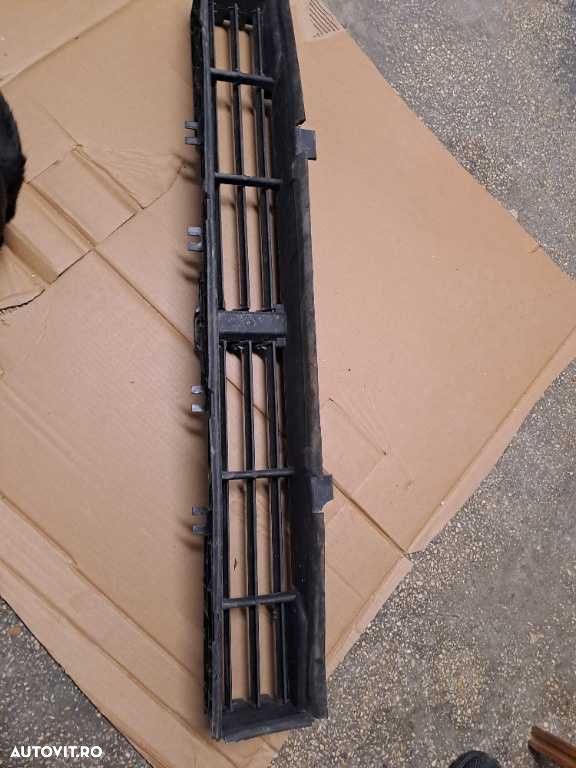 Grila activa inferioara hota clapete Bmw seria 5 G60