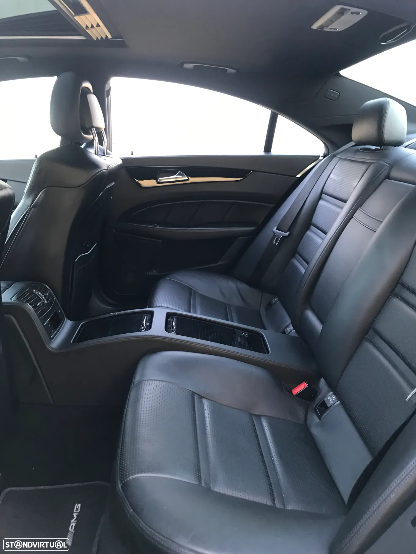 Mercedes-Benz CLS 63 AMG - 21