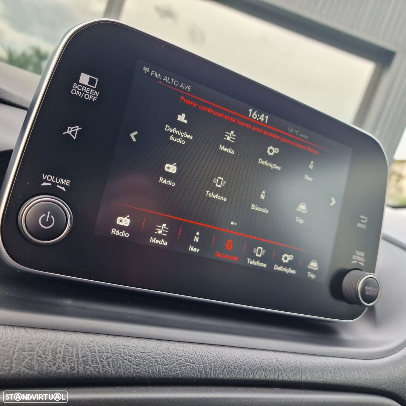 Fiat Tipo Station Wagon 1.3 M-Jet Lounge - 26