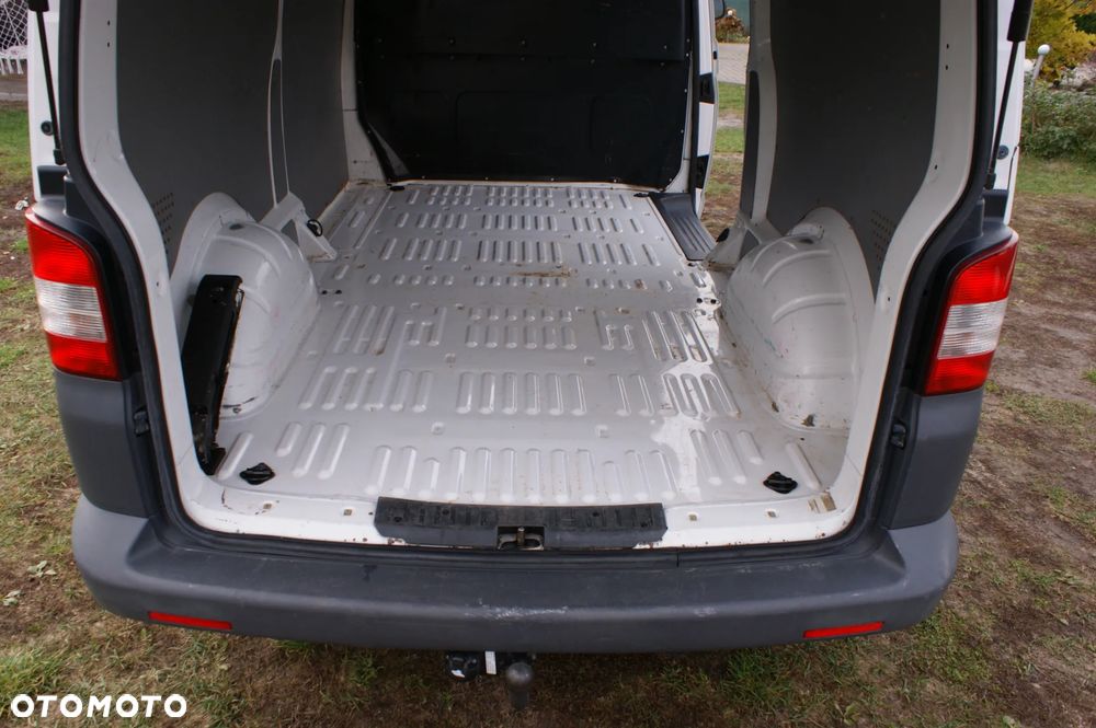 Volkswagen TRANSPORTER T5 - 7