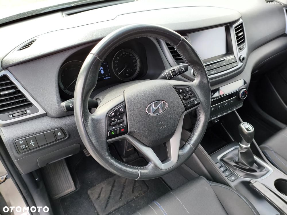 Hyundai Tucson blue 1.6 GDi 2WD Navi - 21