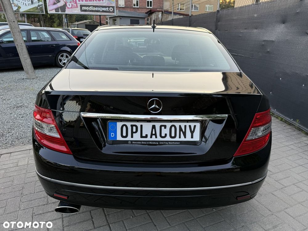 Mercedes-Benz Klasa C 180 K BlueEff Classic - 13