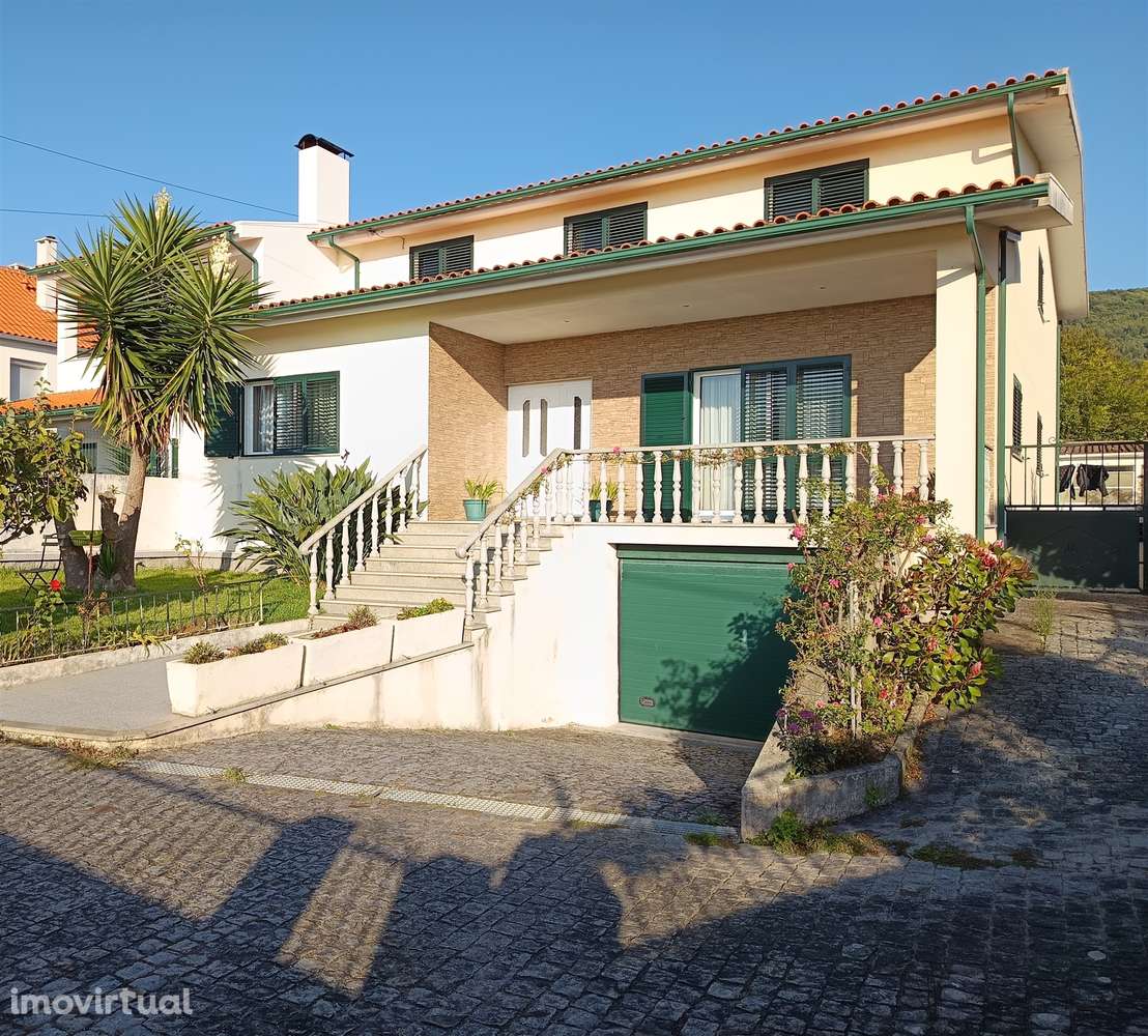 Moradia T6 com Vista Mar - Excelente Estado de Conservação | Moledo e - Grande imagem: 2/42