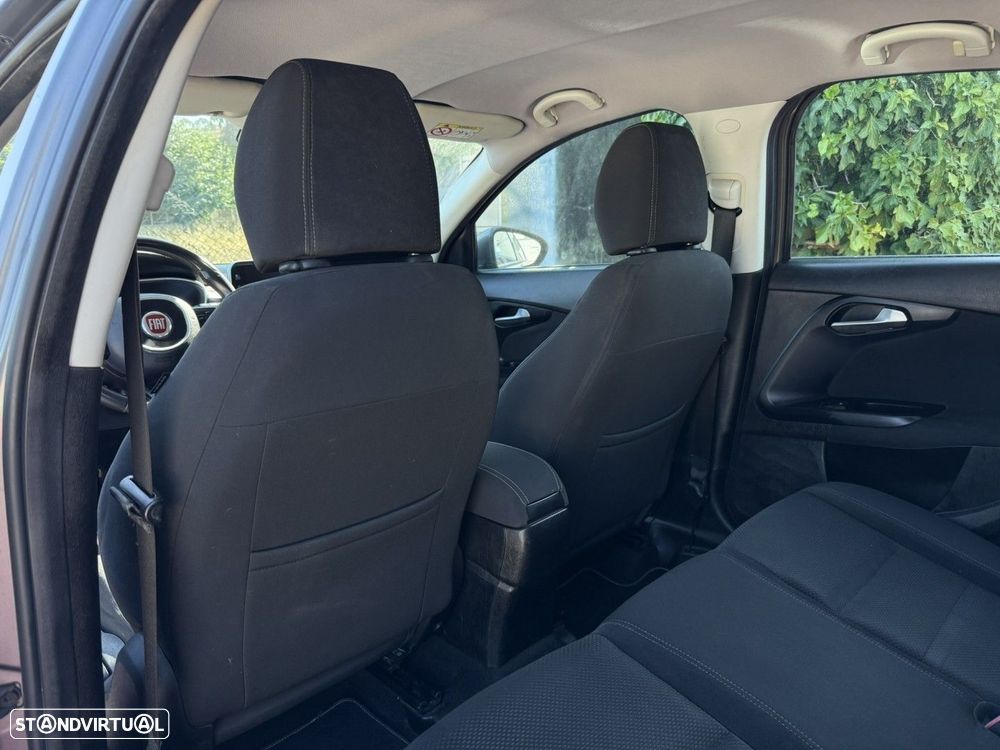 Fiat Tipo 1.3 M-Jet Lounge — fotografia 17