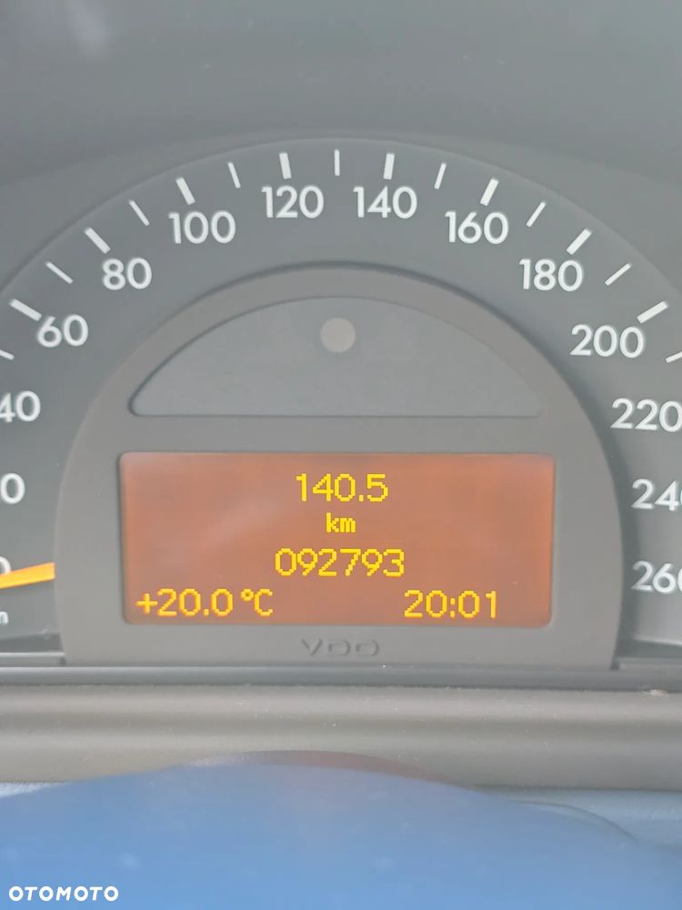 Mercedes-Benz Klasa C 200 Kompressor Elegance - 39