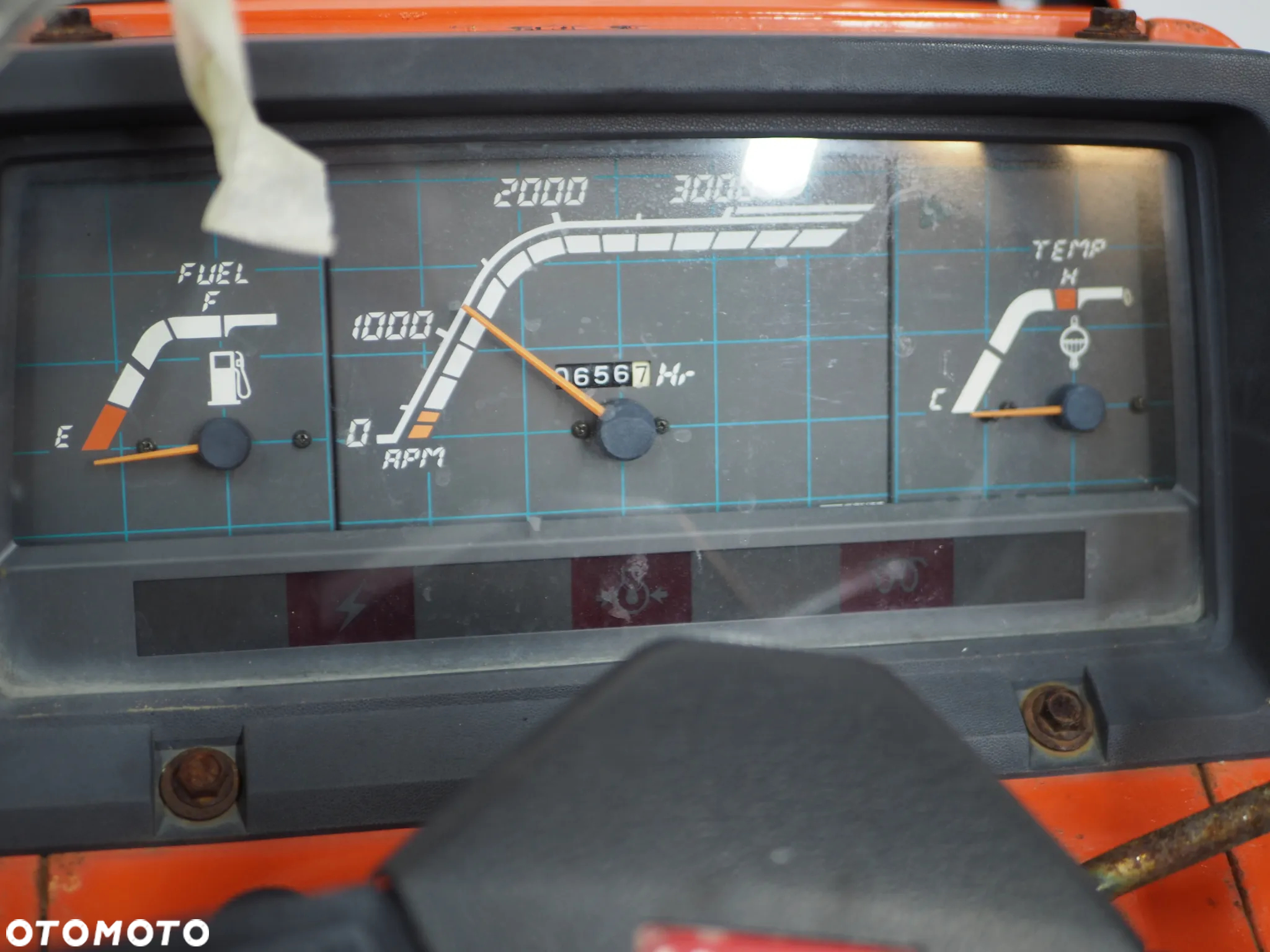 Kubota B40 - 8