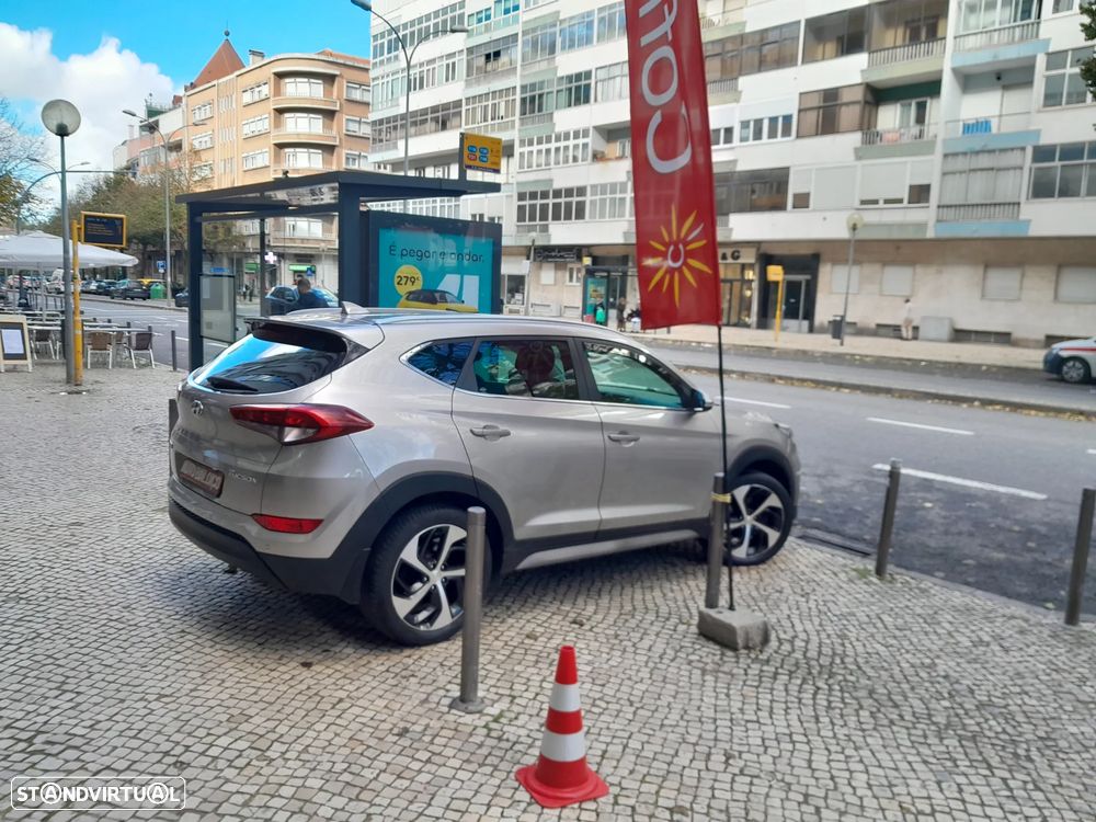 Hyundai Tucson 1.7 CRDi Creative - 12