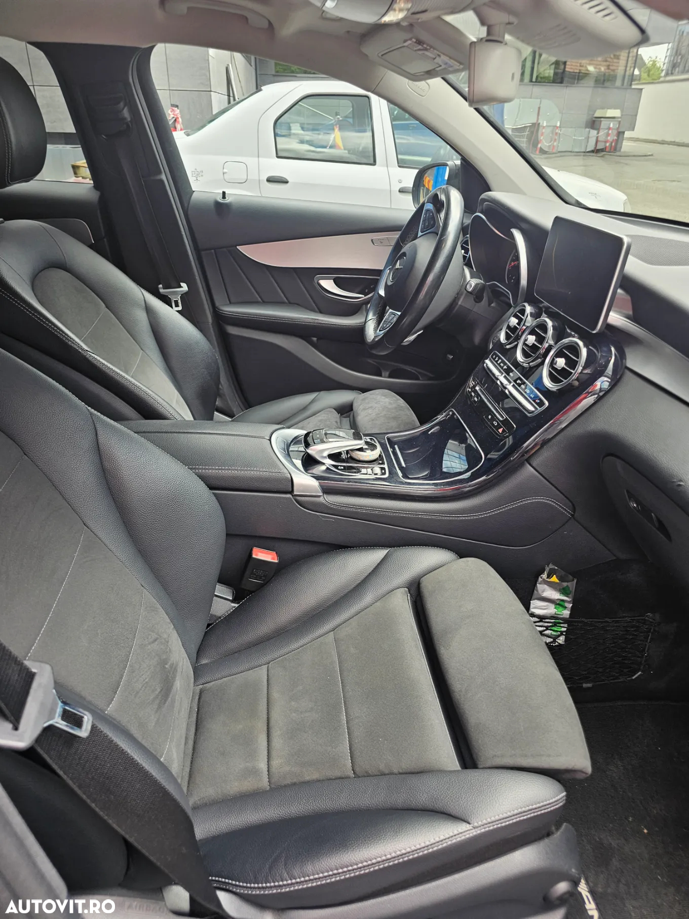 Mercedes-Benz GLC Coupe 220 d 4MATIC - 12