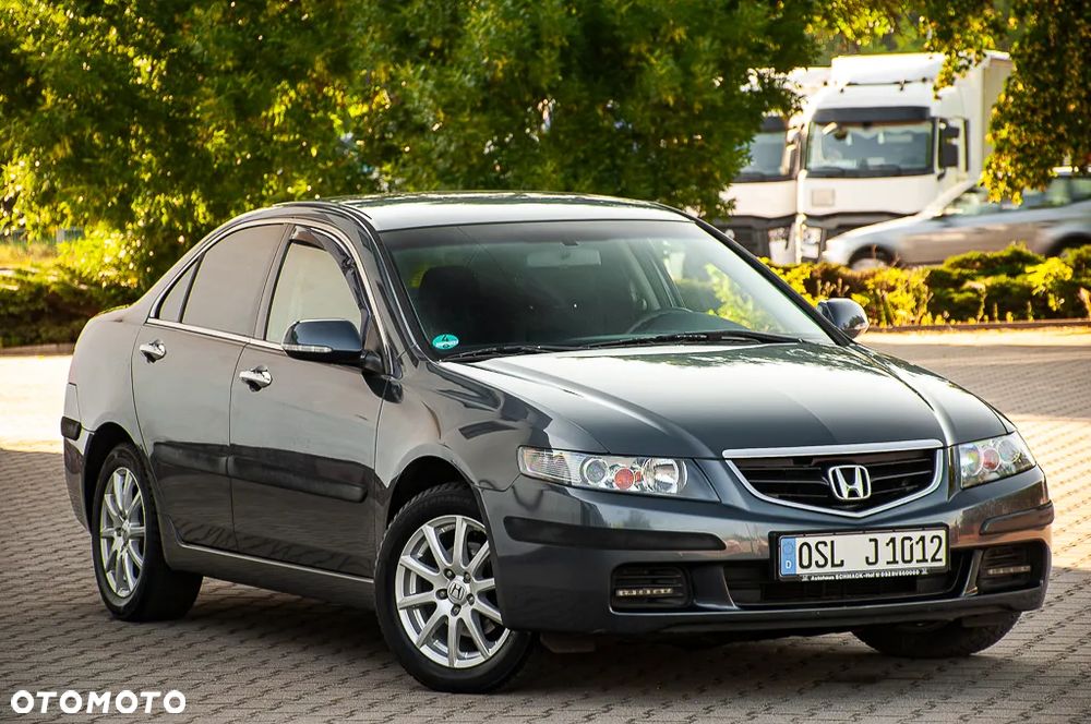 Honda Accord 2.0 Sport - 2