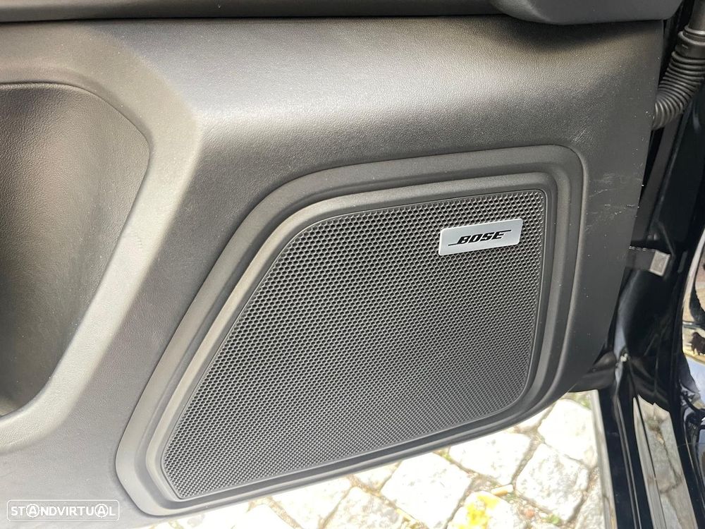 Porsche Macan Turbo PDK - 30