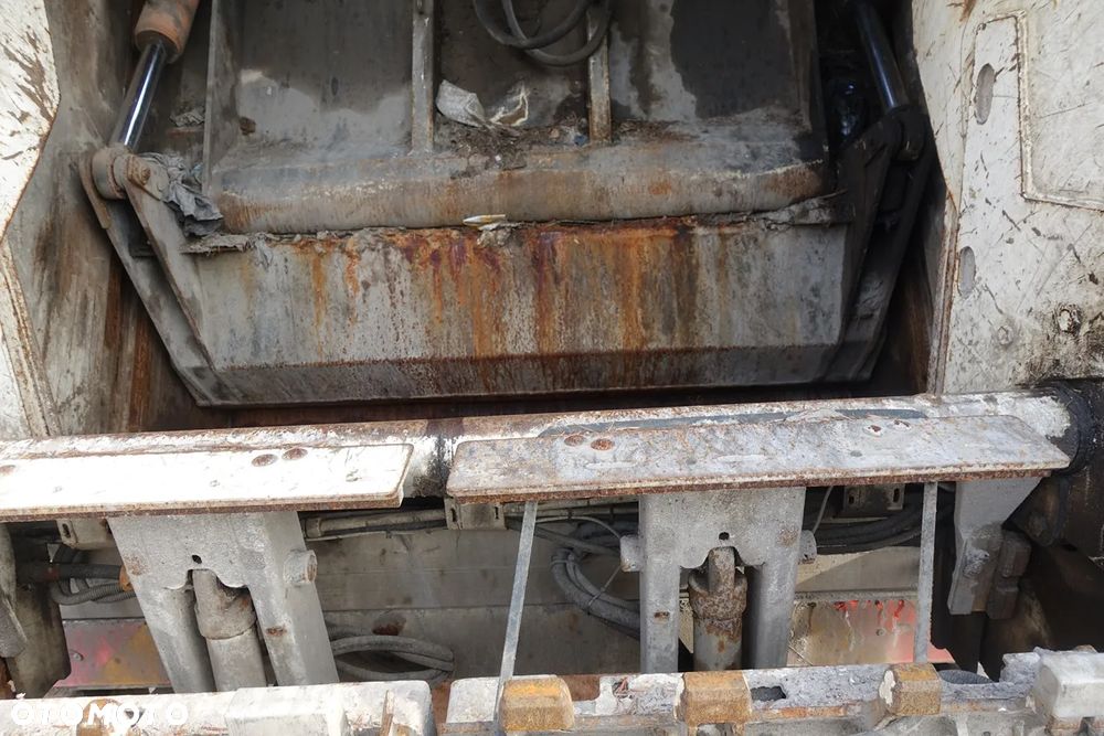 Renault PREMIUM 320 DCI - 5