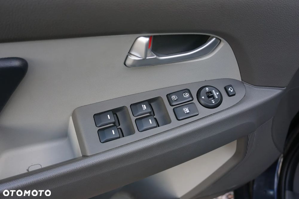 Kia Sportage - 18