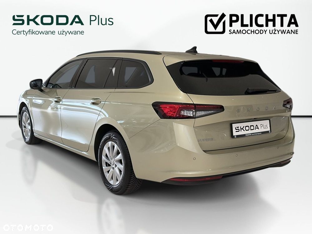 Skoda Superb 2.0 TDI SCR Selection DSG - 8