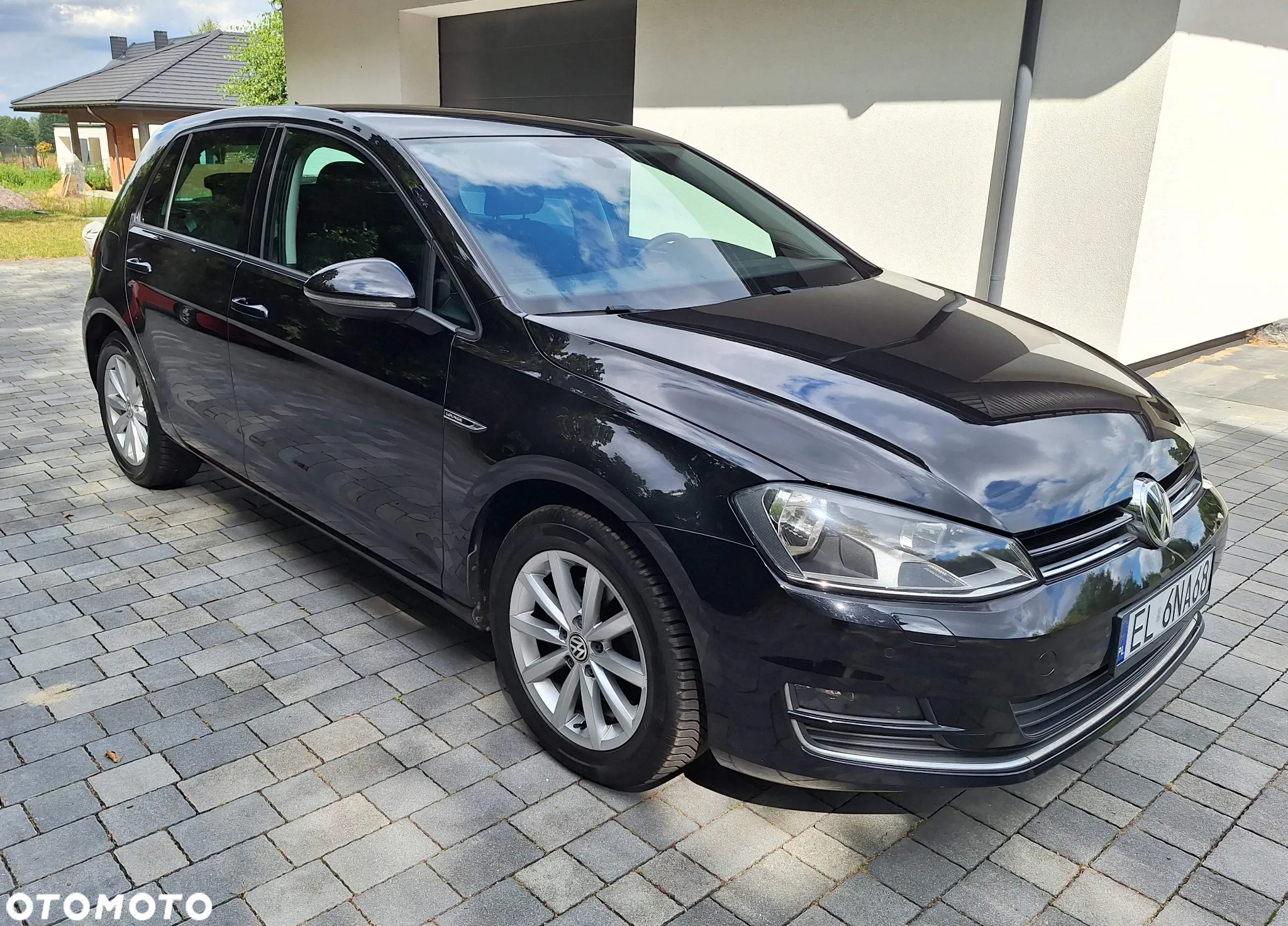 Volkswagen Golf 1.4 TSI BlueMotion Technology DSG Lounge - 2