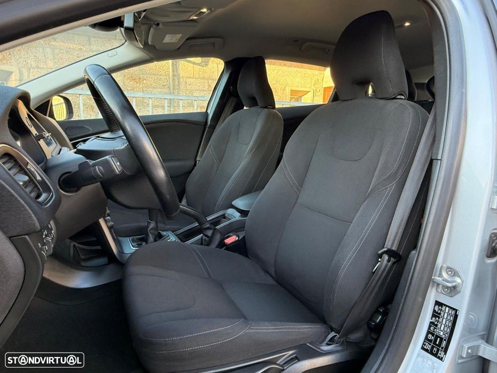 Volvo V40 Cross Country 1.6 D2 Kinetic - 15