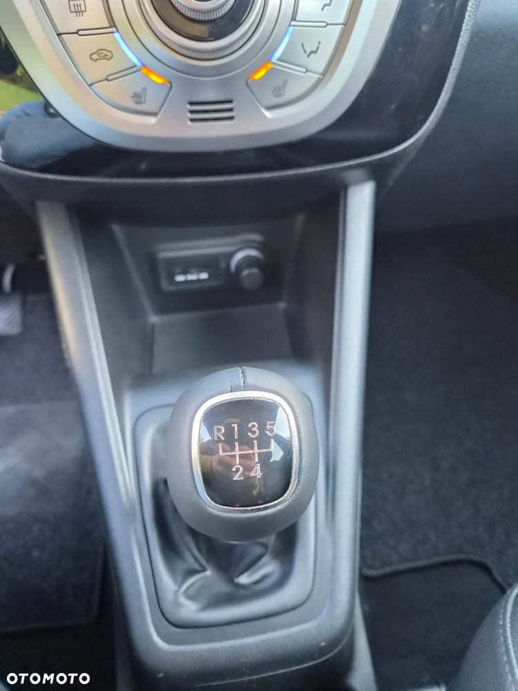 Hyundai ix20 1.4 Style - 37